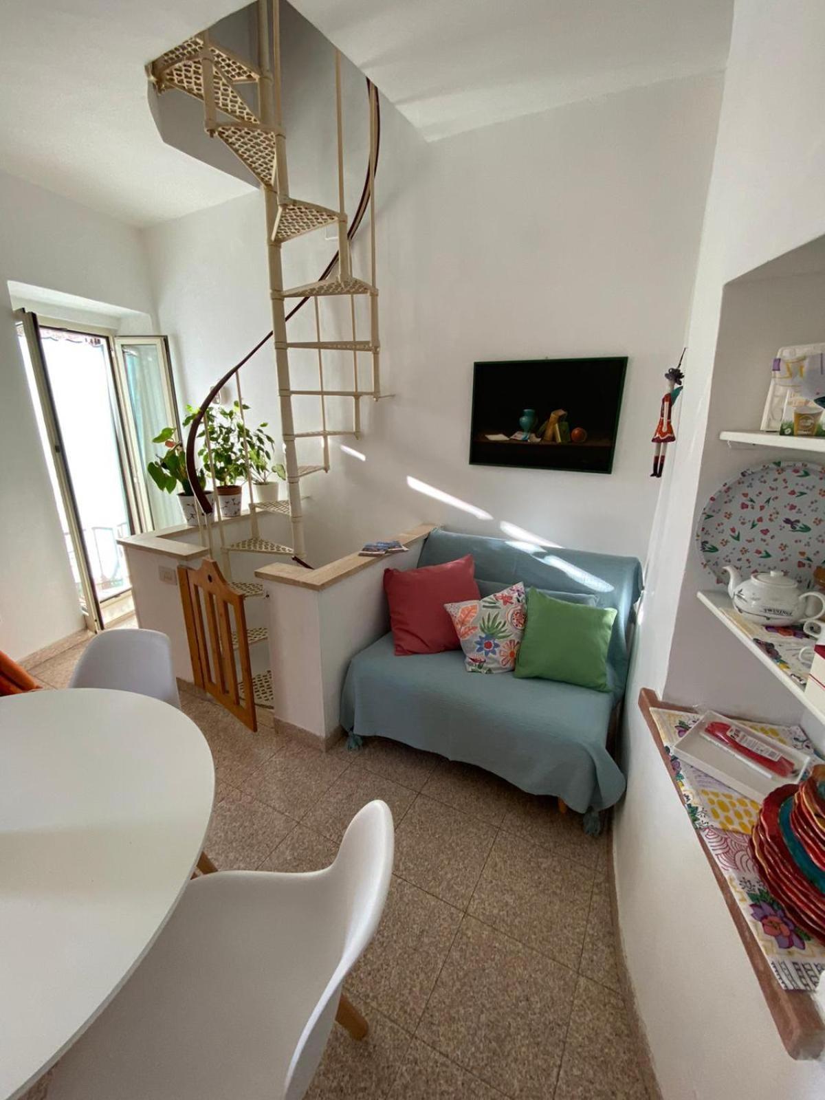 Villa La Torretta Nel Borgo à Ronciglione  Extérieur photo